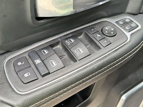 Used 2024 RAM 2500 Laramie w/ Safety Group AWD/4WD image 25