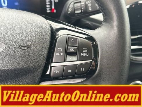 Used 2023 Ford Escape Active AWD/4WD image 31