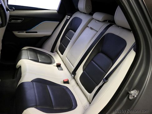 Used 2020 Jaguar F-PACE S image 13