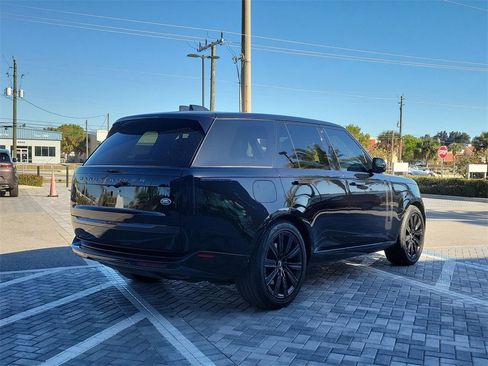 Used 2023 Land Rover Range Rover SE image 5