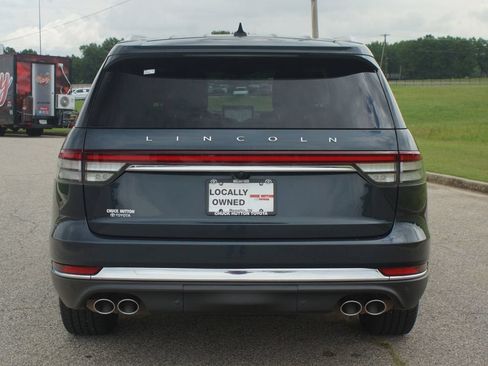 Used 2023 Lincoln Aviator Reserve w/ Equipment Group 201A AWD/4WD image 3