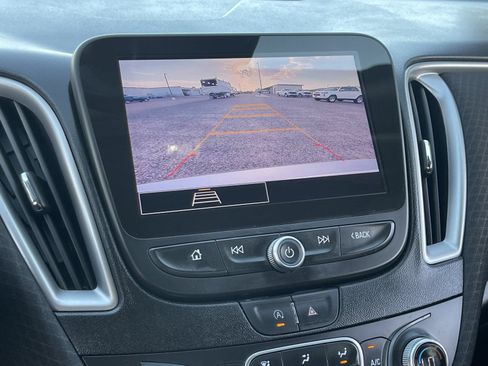 Used 2024 Chevrolet Malibu LT FWD image 26