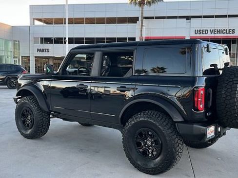 Used 2024 Ford Bronco Wildtrak image 24