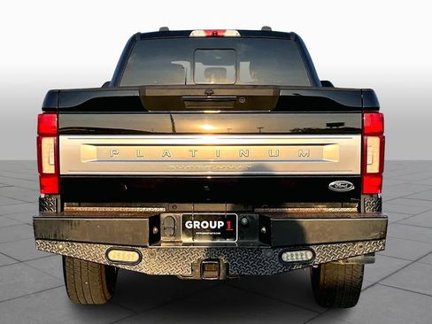 Used 2020 Ford F250 Platinum image 5
