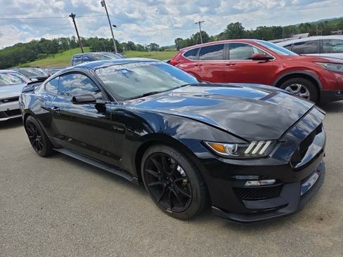Used 2020 Ford Mustang Shelby GT350 w/ Technology Package RWD image 7