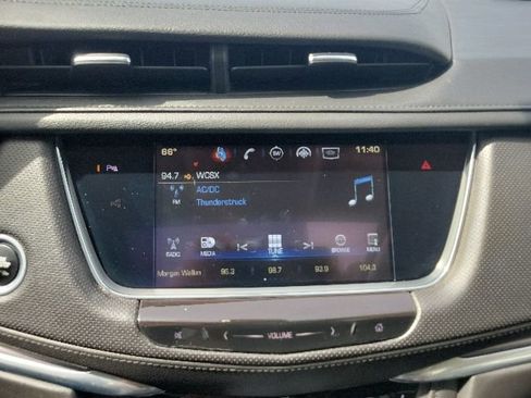 Used 2017 Cadillac XT5 Premium Luxury AWD/4WD image 35