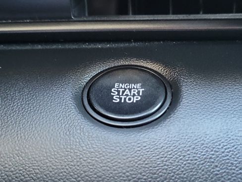 Certified 2025 Hyundai Elantra Sport w/ Cargo Package image 14