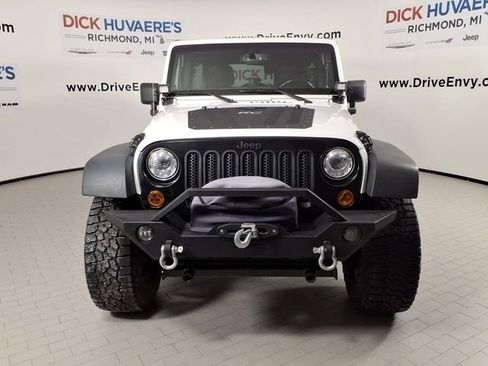 Used 2017 Jeep Wrangler Unlimited Sport AWD/4WD image 2