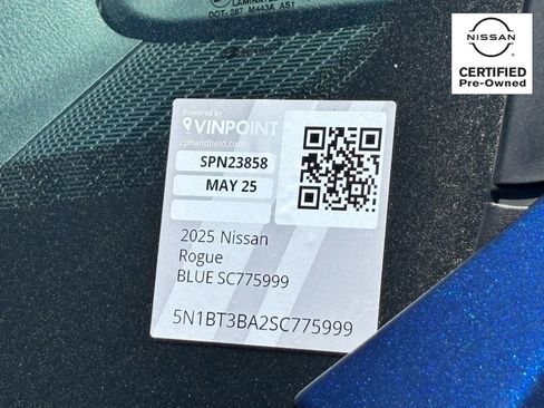 Certified 2025 Nissan Rogue SV FWD image 30