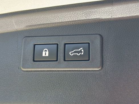 Certified 2024 Subaru Outback Limited AWD/4WD image 12