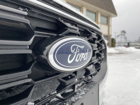 Used 2023 Ford Escape ST-Line image 22