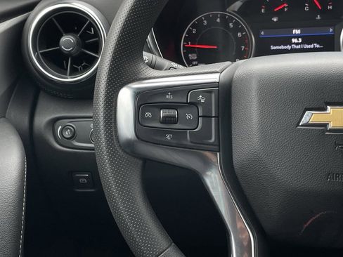Used 2025 Chevrolet Blazer LT image 13