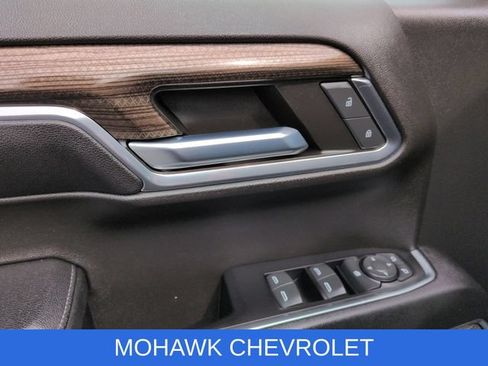 Used 2023 Chevrolet Silverado 1500 LT AWD/4WD image 23