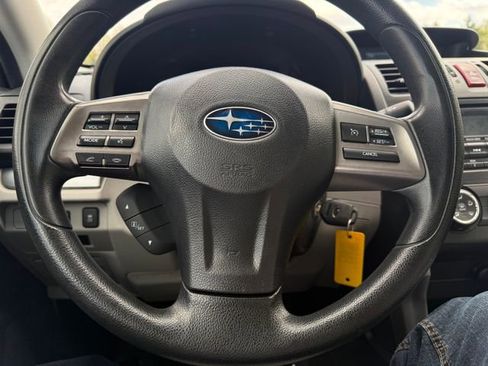 Used 2015 Subaru Forester 2.5i w/ Alloy Wheel Package AWD/4WD image 10