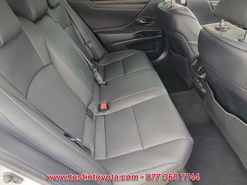 Used 2024 Lexus ES 300h w/ Premium Package FWD image 14