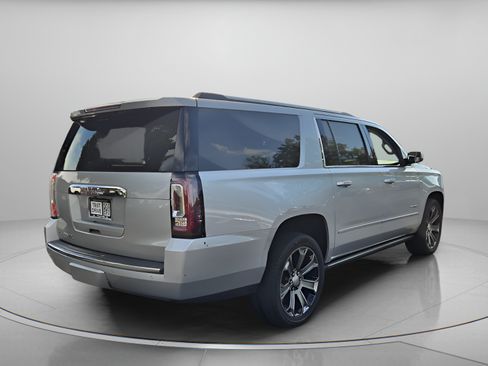 Used 2016 GMC Yukon XL Denali w/ Open Road Package AWD/4WD image 5