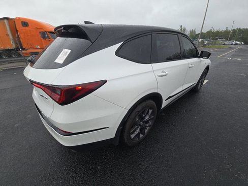 Used 2023 Acura MDX A-Spec image 2