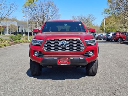Certified 2023 Toyota Tacoma TRD Off-Road AWD/4WD image 2