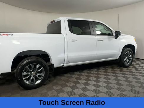 Used 2026 Chevrolet Silverado 1500 LT AWD/4WD image 11