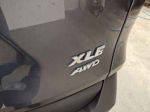 Used 2024 Toyota RAV4 XLE image 30