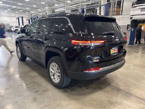 New 2025 Jeep Grand Cherokee Laredo X w/ Luxury Tech Group I image 5