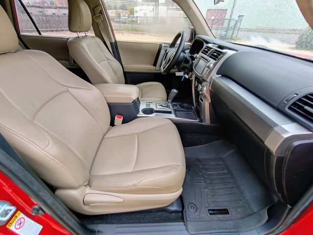 Used 2016 Toyota 4Runner SR5 RWD image 47