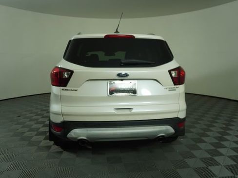 Used 2019 Ford Escape Titanium image 6
