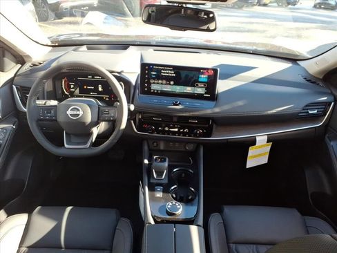 New 2026 Nissan Rogue Platinum w/ Platinum Premium Package image 7