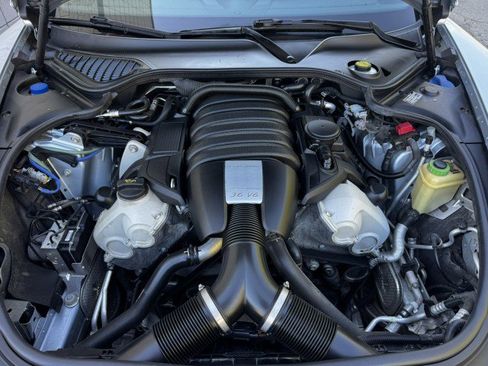 Used 2016 Porsche Panamera Edition image 5