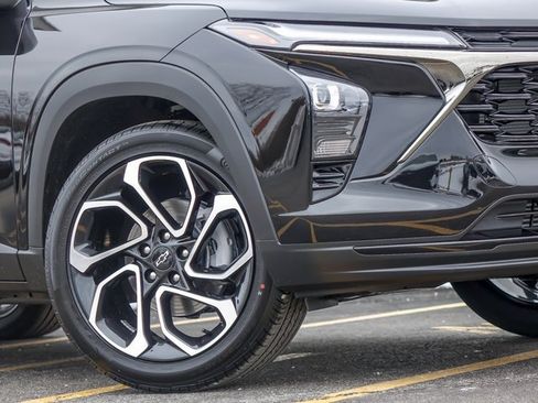 New 2026 Chevrolet Trax RS w/ Driver Confidence Package image 4