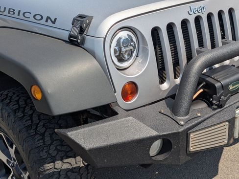 Used 2013 Jeep Wrangler Rubicon w/ PWR Convenience Group AWD/4WD image 12