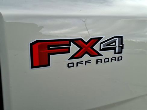 New 2025 Ford Ranger XLT image 9