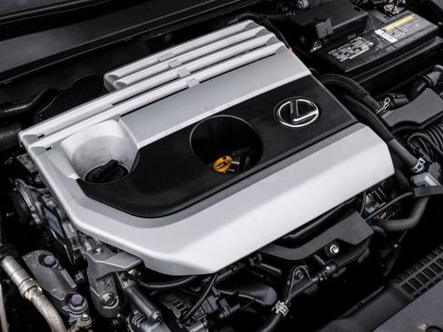 Used 2019 Lexus UX 200 w/ Premium Package FWD image 64