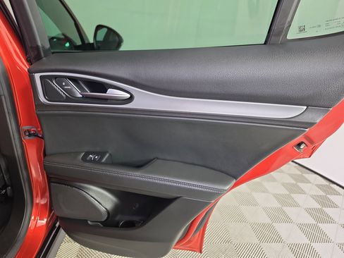 Used 2024 Alfa Romeo Stelvio Veloce AWD/4WD image 43