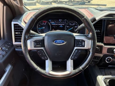 Used 2022 Ford F350 Platinum AWD/4WD image 18
