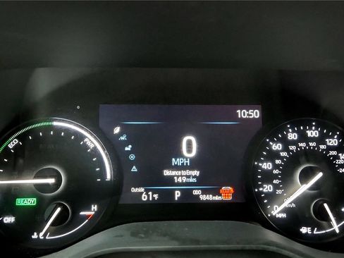 Used 2025 Toyota Sienna LE AWD/4WD image 27
