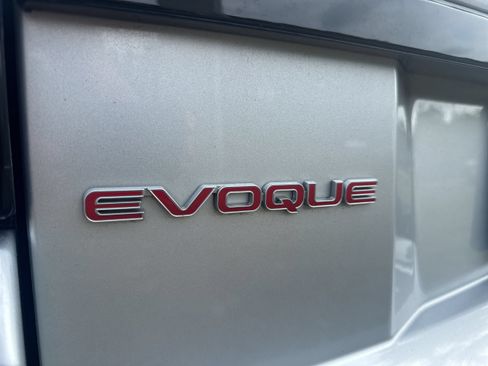 Used 2018 Land Rover Range Rover Evoque HSE Dynamic AWD/4WD image 11
