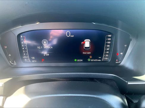 Used 2024 Honda Pilot Elite image 23