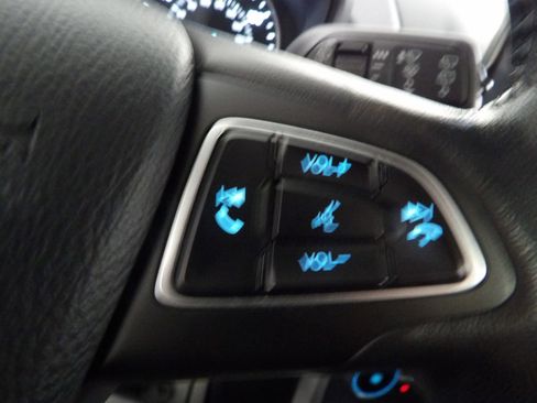 Used 2018 Ford EcoSport Titanium image 19