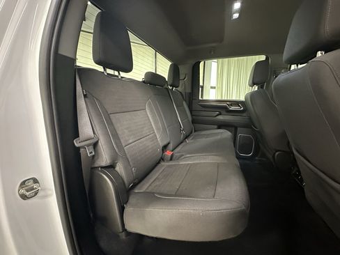 Certified 2024 Chevrolet Silverado 2500 LT AWD/4WD image 19
