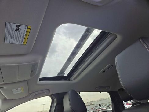 New 2025 MAZDA CX-70 3.3 Turbo w/ Preferred Package image 6