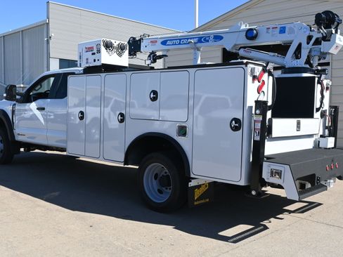 New 2026 Ford F550 4x4 Supercab Super Duty image 4