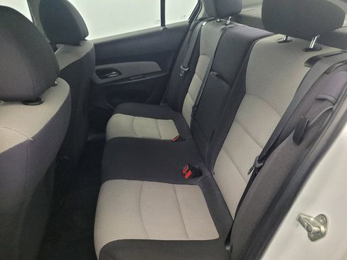 Used 2014 Chevrolet Cruze LS FWD image 18
