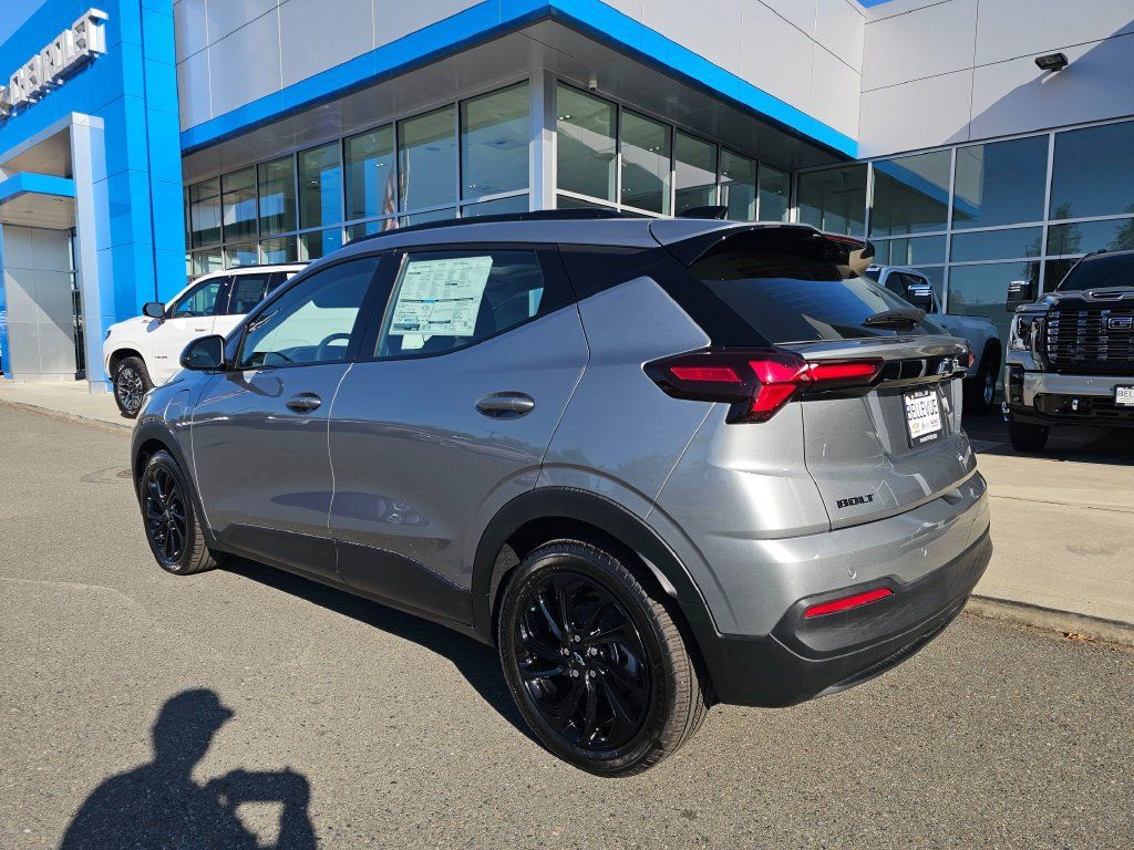 New 2027 Chevrolet Bolt RS w/ Technology Package FWD image 5