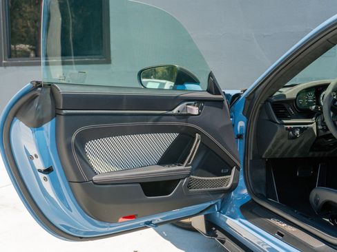 Used 2024 Porsche 911 GT3 RS RWD image 67