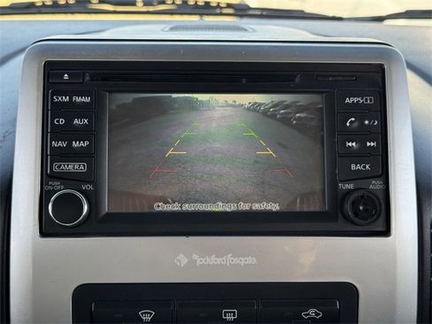 Used 2015 Nissan Titan PRO-4X w/ Pro-4x Luxury Package image 17