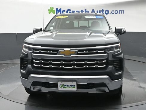 Used 2025 Chevrolet Silverado 1500 LTZ w/ Z71 Off-Road Package AWD/4WD image 6