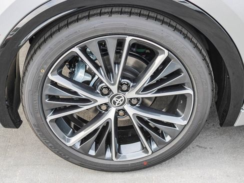 New 2026 Toyota Prius XLE FWD image 12
