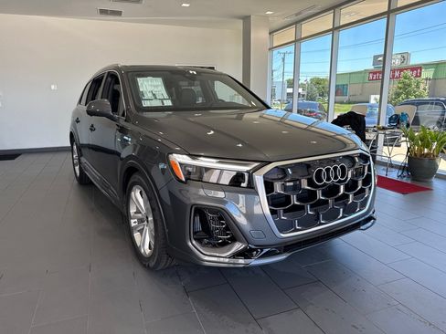 New 2026 Audi Q7 Premium Plus AWD/4WD image 2