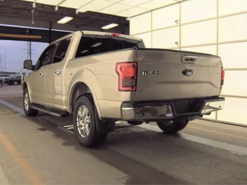 Used 2017 Ford F150 Lariat AWD/4WD image 4
